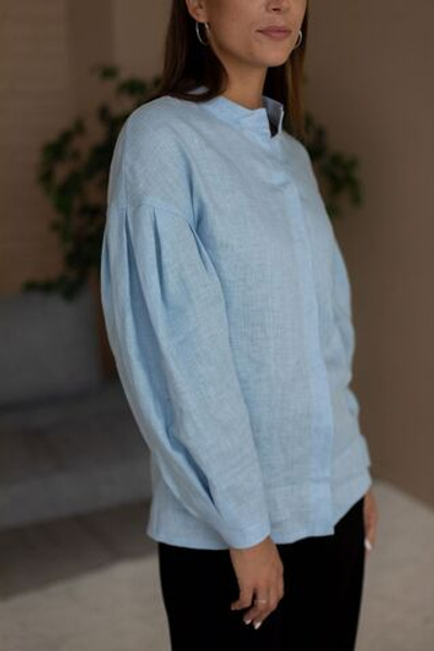Рубашка Людмила изо льна голубого цвета