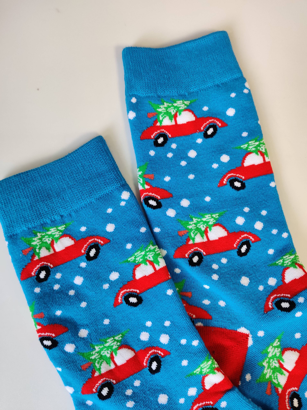 Носки НГ р. 35-40 "Crazy New Year" Машинка с Ёлкой