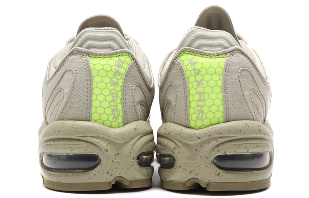 Кроссовки Nike Air Max Tailwind 4 S
