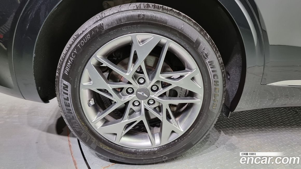 Genesis GV70 2.5T Бензин AWD (03.2021)