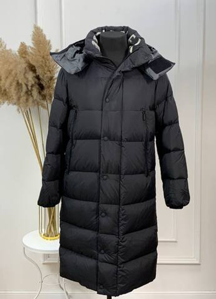 Пуховик Moncler