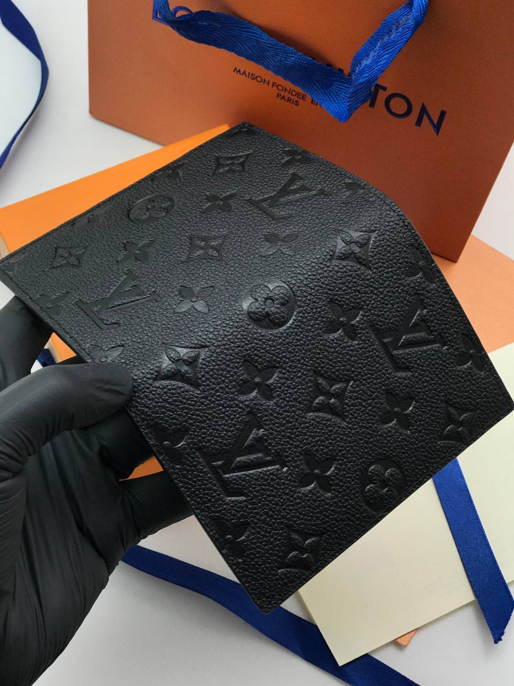 Обложка для паспорта Louis Vuitton