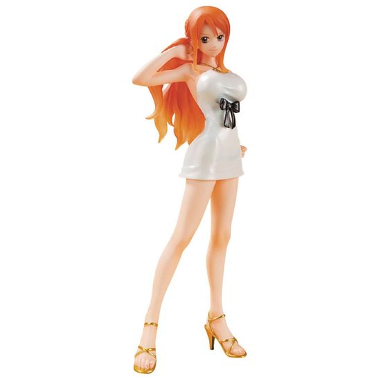 Фигурка Figuarts Zero One Piece Nami Film Gold Ver. 4549660087526