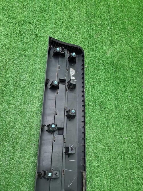 Накладка двери передняя левая Geely Okavango 23-нв