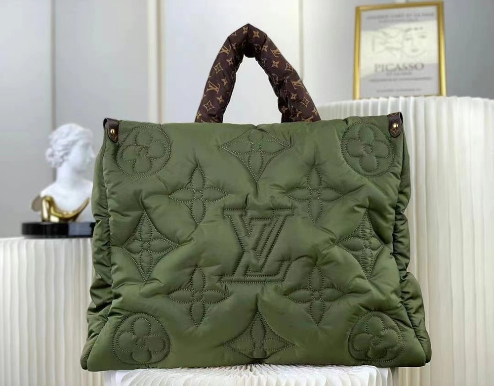 Louis Vuitton Pillow Onthego GM