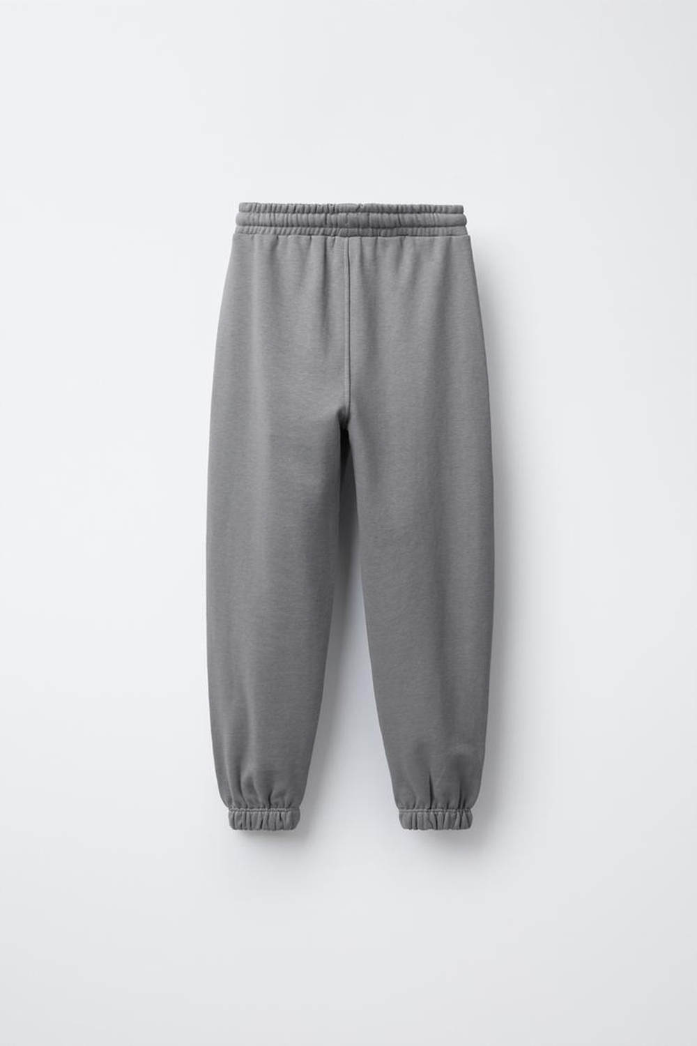 ZARA КОМПЛЕКТ ИЗ ТОЛСТОВКИ И БРЮК-ДЖОГГЕРОВ, СВЕТЛО-СЕРЫЙ