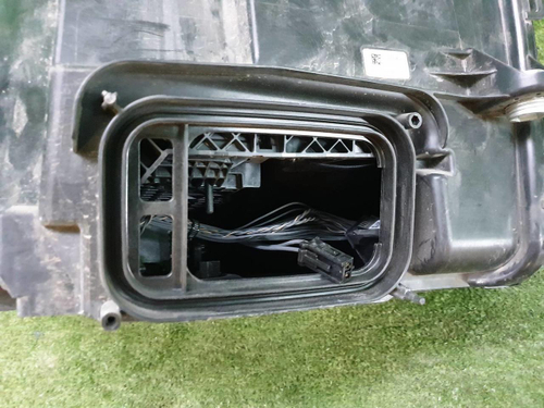 Битая Фара левая Mercedes GLC X253 (2019-2022) LED