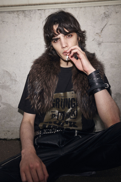 Футболка Metal, черная