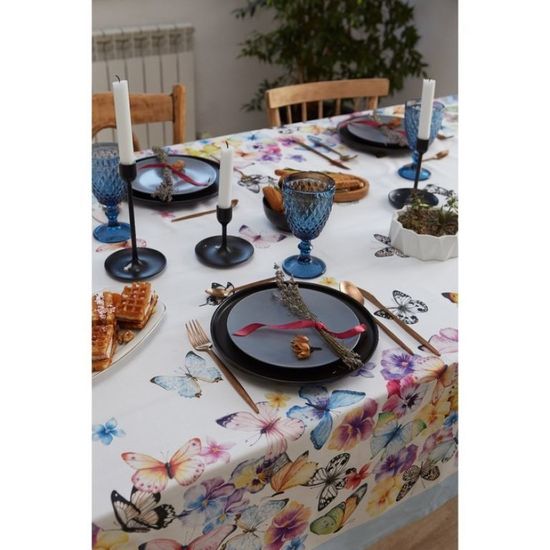 Скатерть Бабочки 220х147