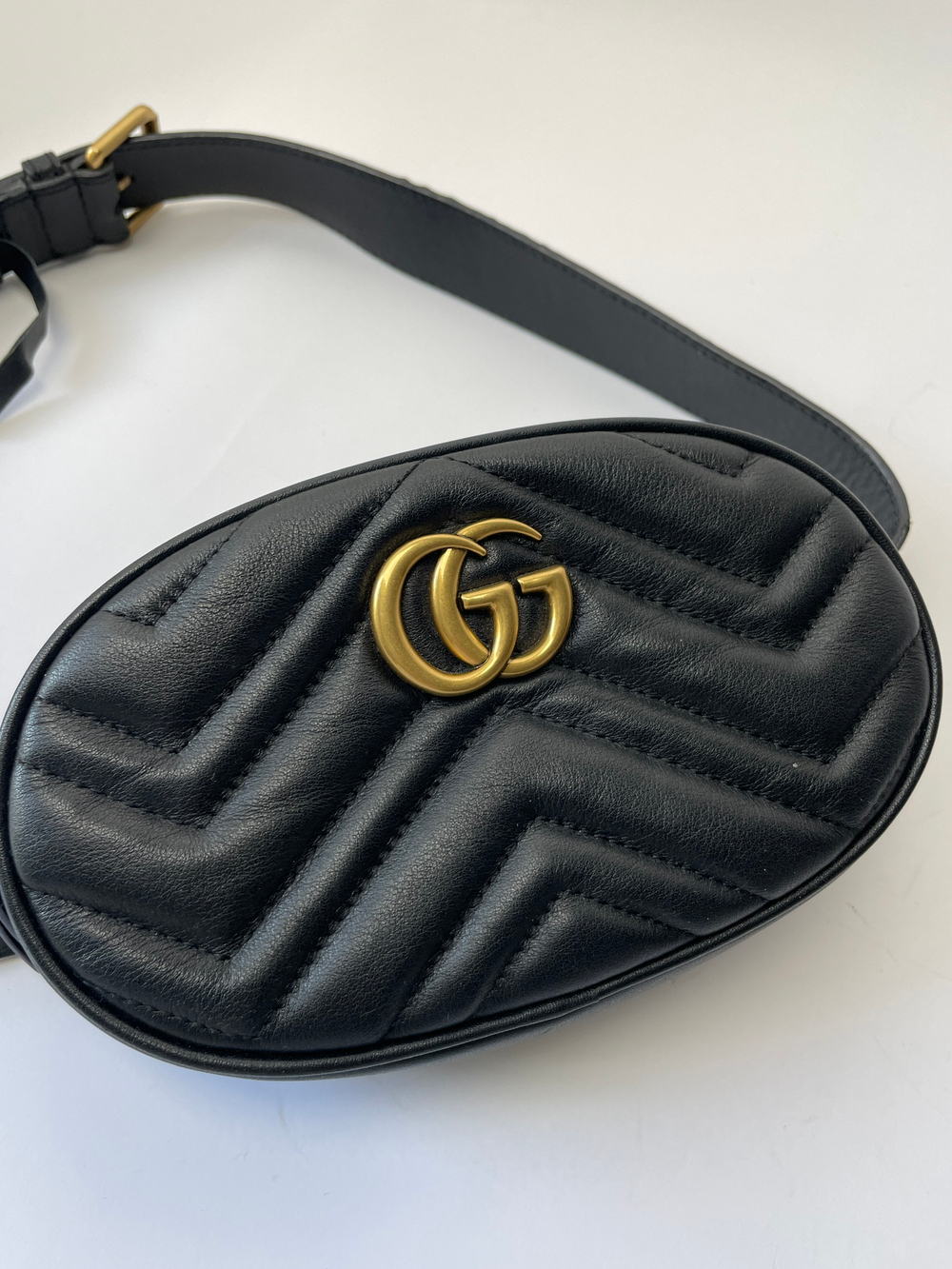 Сумка Gucci GG Marmont Belt Bag Matelasse Leather