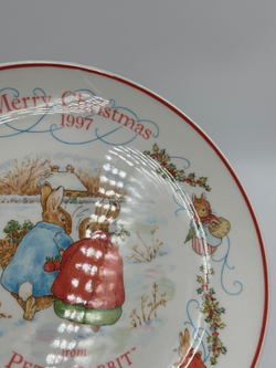 Тарелка Merry Christmas from Peter Rabbit Wedgwood 1997 год