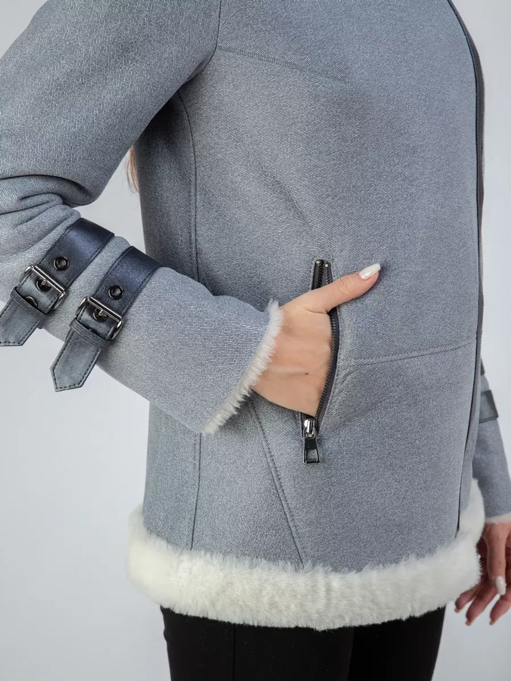 Дубленка авиатор натуральная с капюшоном