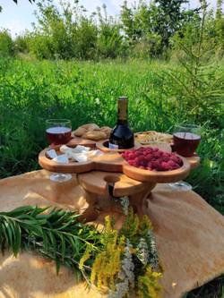 Винный столик