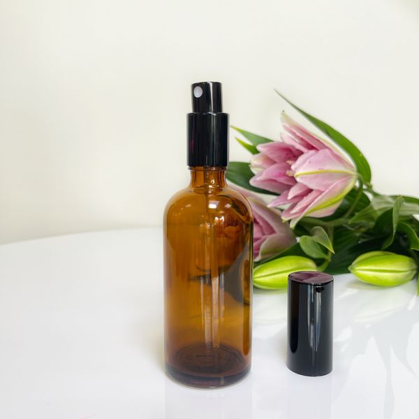 Почему флаконы для рум-спреев важны?