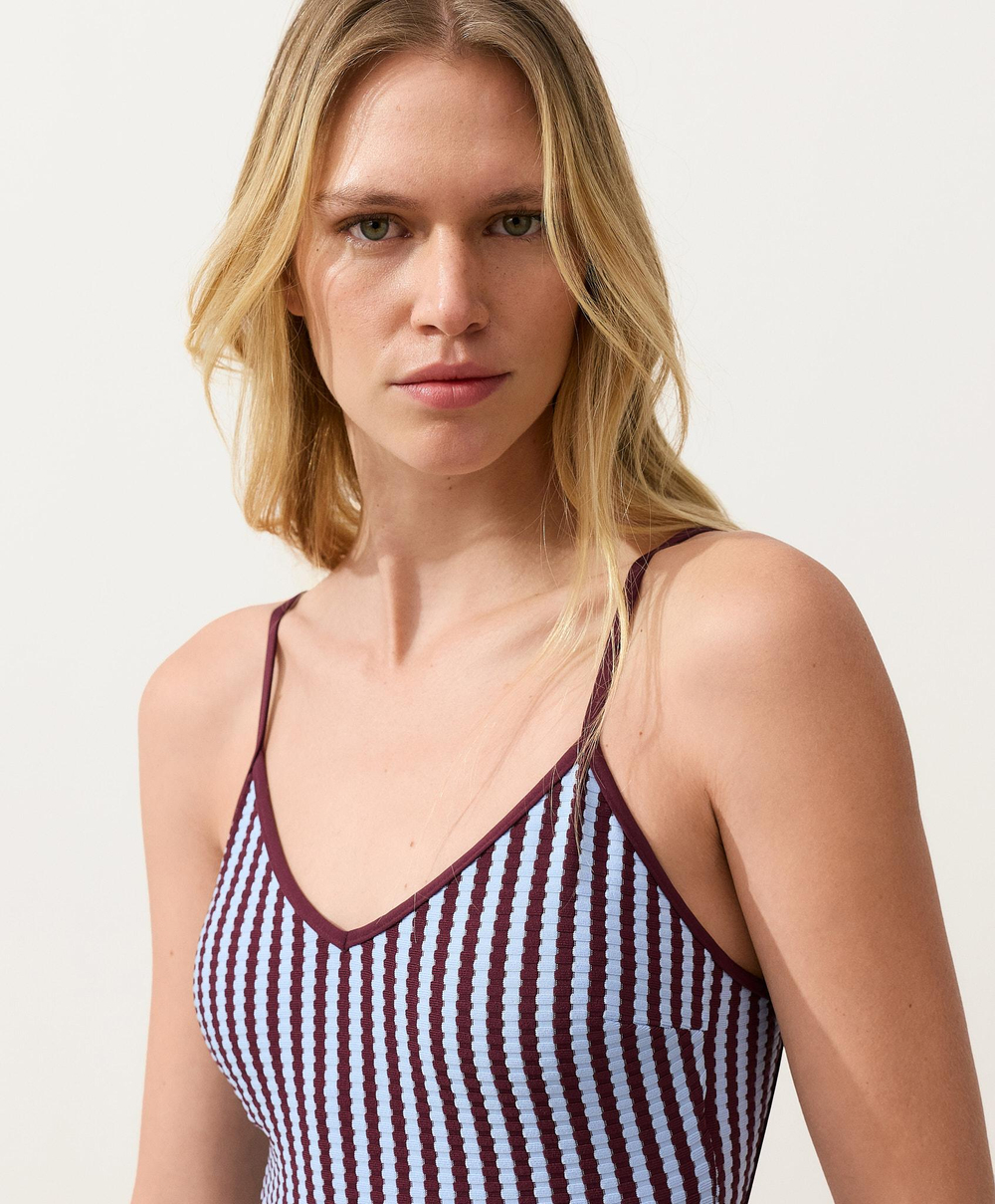 OYSHO Купальник в фактурную полоску, разноцветный