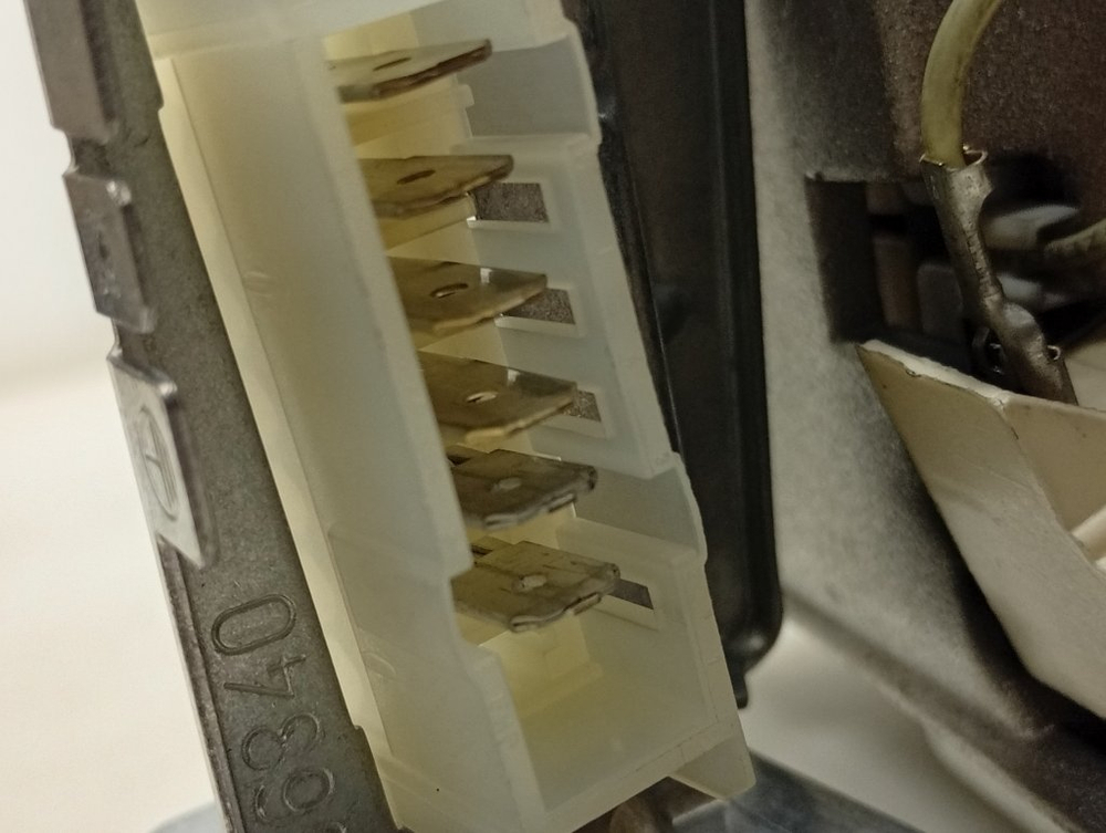 WLF20181CE/18 кт38 Двигатель для стиральной машины Bosch 5500018688 б/у