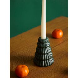 Подсвечник Nordic mood зеленого цвета из коллекции New Year Essential, 13 см