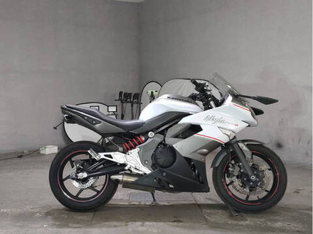 Kawasaki Ninja 400R 2013