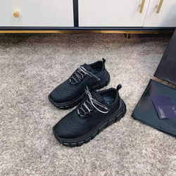 Кроссовки Prada