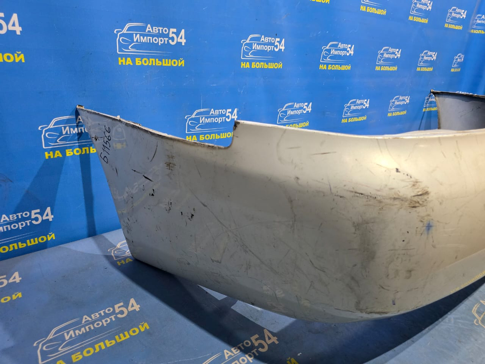 Бампер задний TOYOTA MARK 2 2000-2004