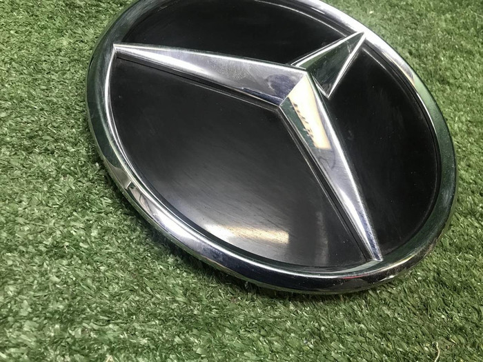 Эмблема решетки радиатора Mercedes GLE V167 18-24