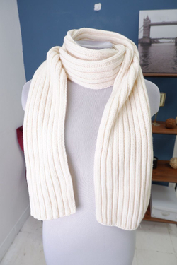 Шарф светлый