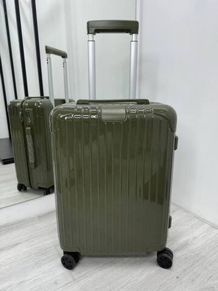 Чемодан Rimowa
