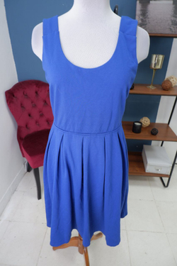 Платье Reserved стильное 46 размер