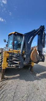 BIZON 888 Экскаватор-погрузчик 888 (Дизельный, 4,4 л, 102 л.с., АТ)