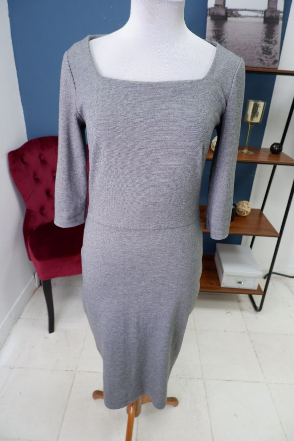 Платье F de F трикотажное 46 размер