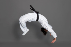 Добок WT Tusah EZ-Fit Lite Uniform Black V-neck Dan