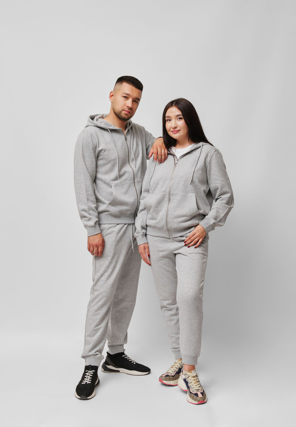 Костюм спортивный на замке ARGYMAQ GREY