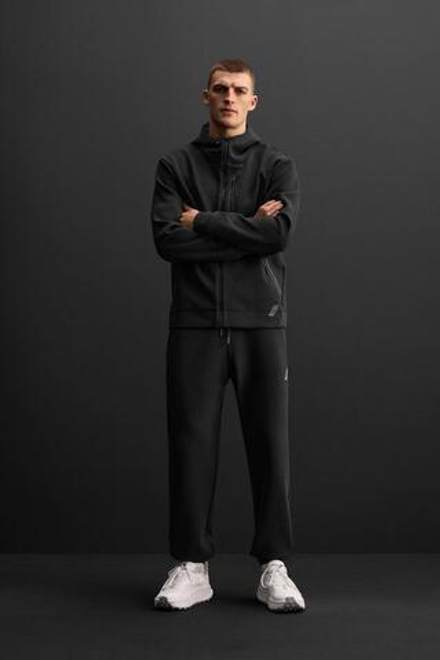 ZARA ТОЛСТОВКА ИЗ ВЫСОКОТЕХНОЛОГИЧНОЙ ТКАНИ С МОЛНИЯМИ, ЧЕРНЫЙ