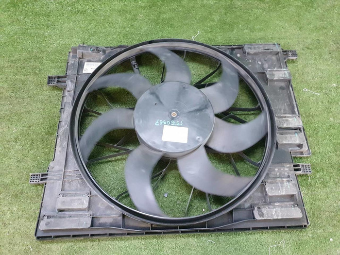 Диффузор с вентилятором Volvo XC60 2 (2017-н.в.)