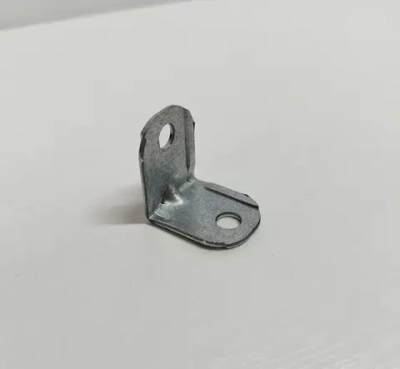 Уголок мебельный крепежный 20x20 мм, 12 штук, Белый, с пластиковой накладкой