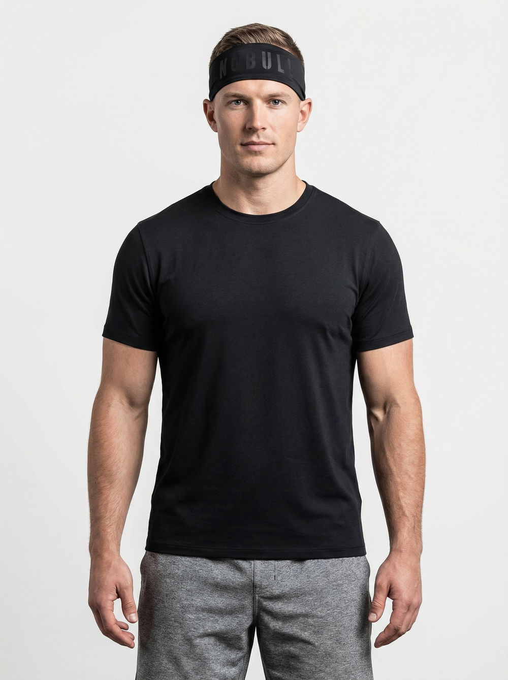 Повязка на голову NOBULL с тёмной надписью