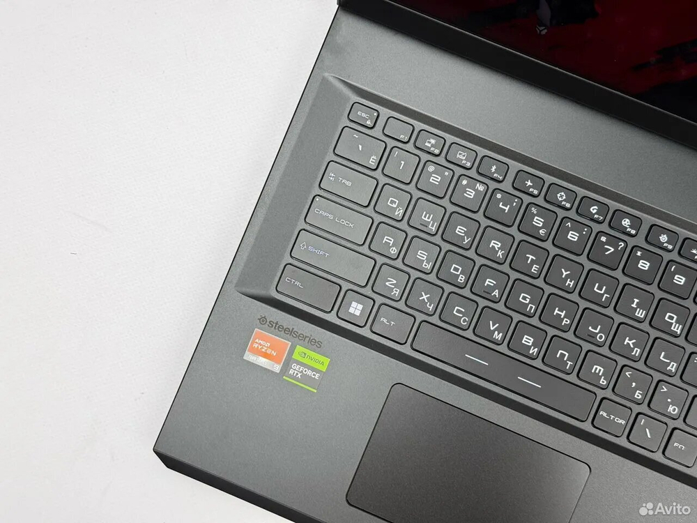 Игровой ноутбук MSI Alpha 17 Ryzen 9 7945HX RTX 4060 16GB 1TB 17.3" 2.5K 240Hz Win11 Русско-Английская клавиатура