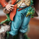 Фарфоровая мануфактура Capodimonte «Охотник с собакой»