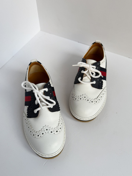 Кожаные туфли Gucci, 24