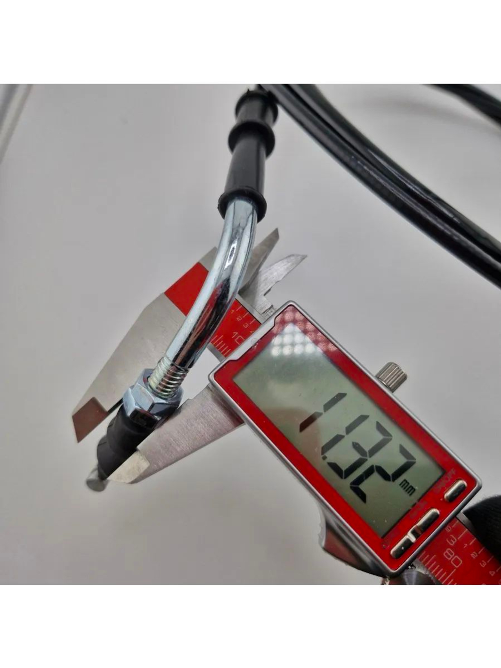 Трос газа для скутера с двигателем 139qmb 50-80см3