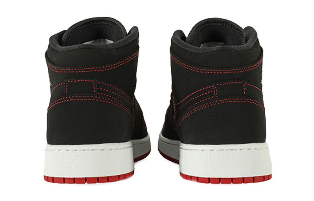 Кроссовки Jordan Air Jordan 1 Come Fly With Me GS (Подростковая размерная сетка)