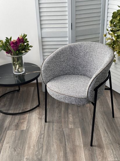 Стул GUST цвет светло-серый TOPIC 451 / черный каркас