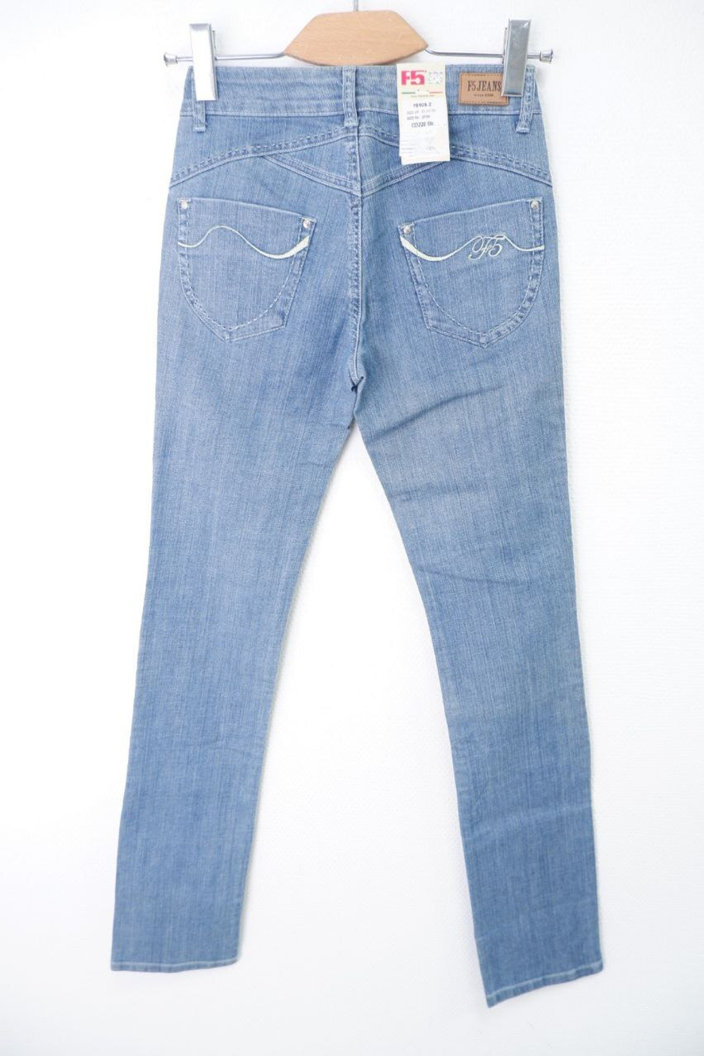 Джинсы F5 Jeans базовые 42 размер, новые