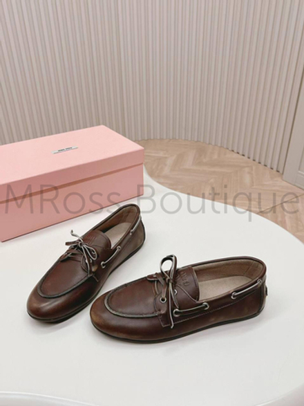 Женские коричневые лоферы Miu Miu