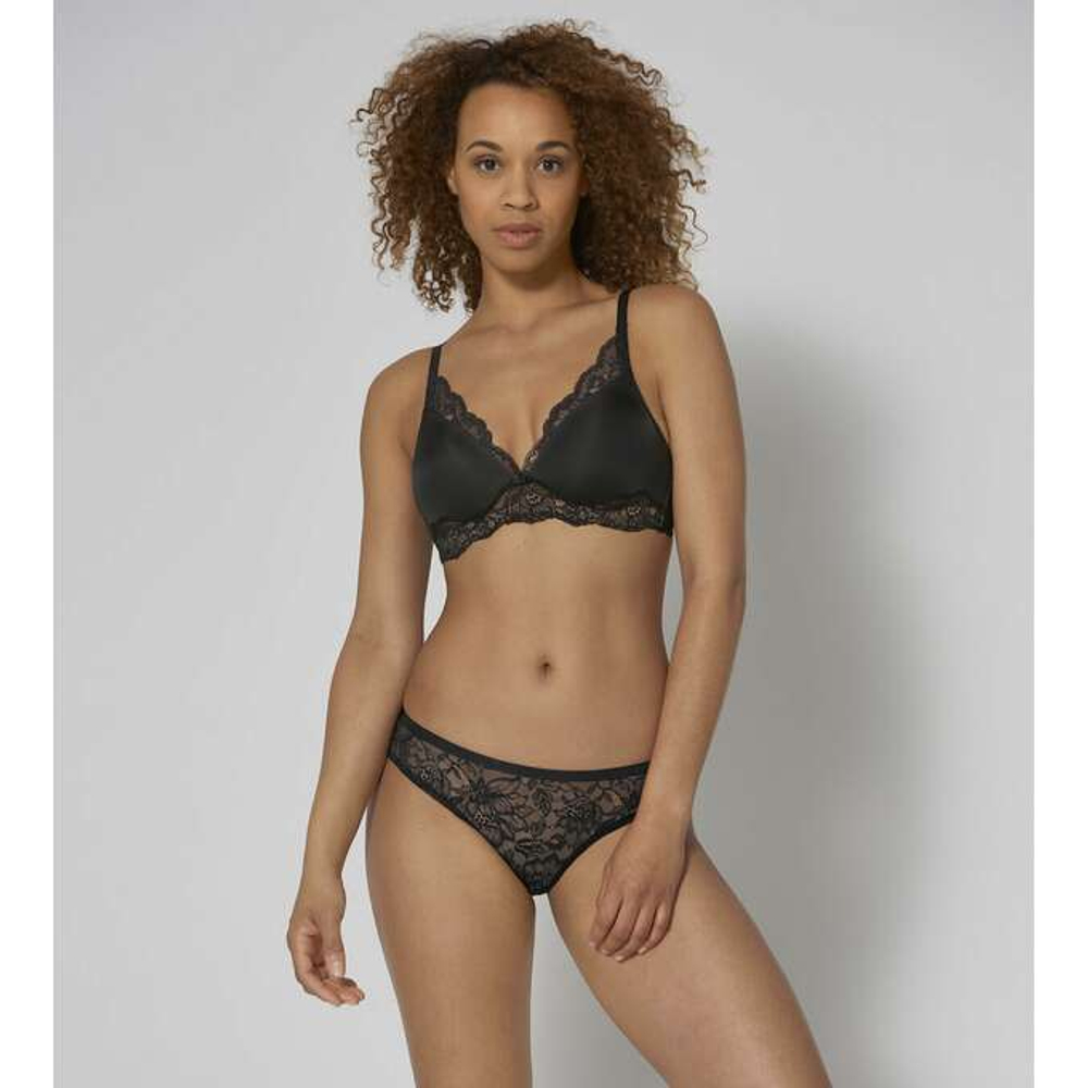 Трусы Triumph Amourette Charm Brazilian
