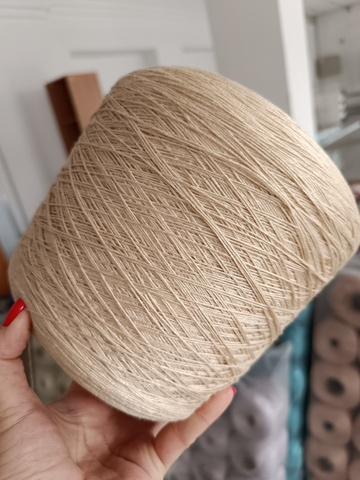 Хлопок 100% с люрексом - телесный - 500гр - 100гр/500м