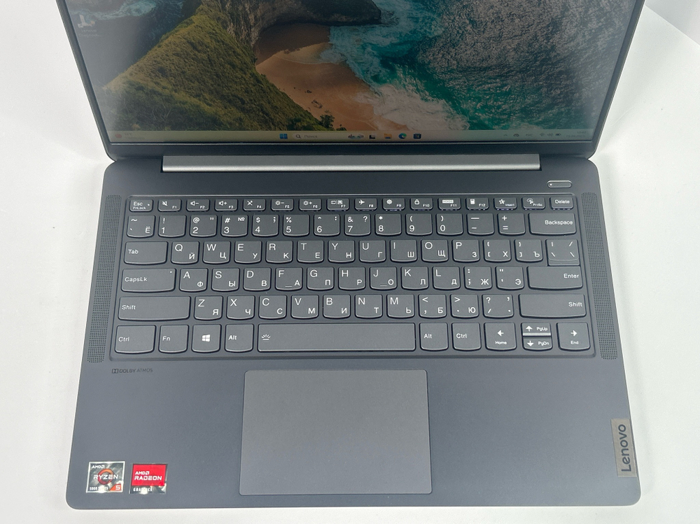 Ноутбук Lenovo Legion 5-15ACH6H (82JU000XRU) 15.6"/AMD Ryzen 5 5600H/RAM 16GB/SSD 512GB/Nvidia RTX3060 6GB/1920*1080/IPS 165hz/Windows 11/Подсветка кл-ры: LED/черный. Состояние: Уценка/ царапины на матрице