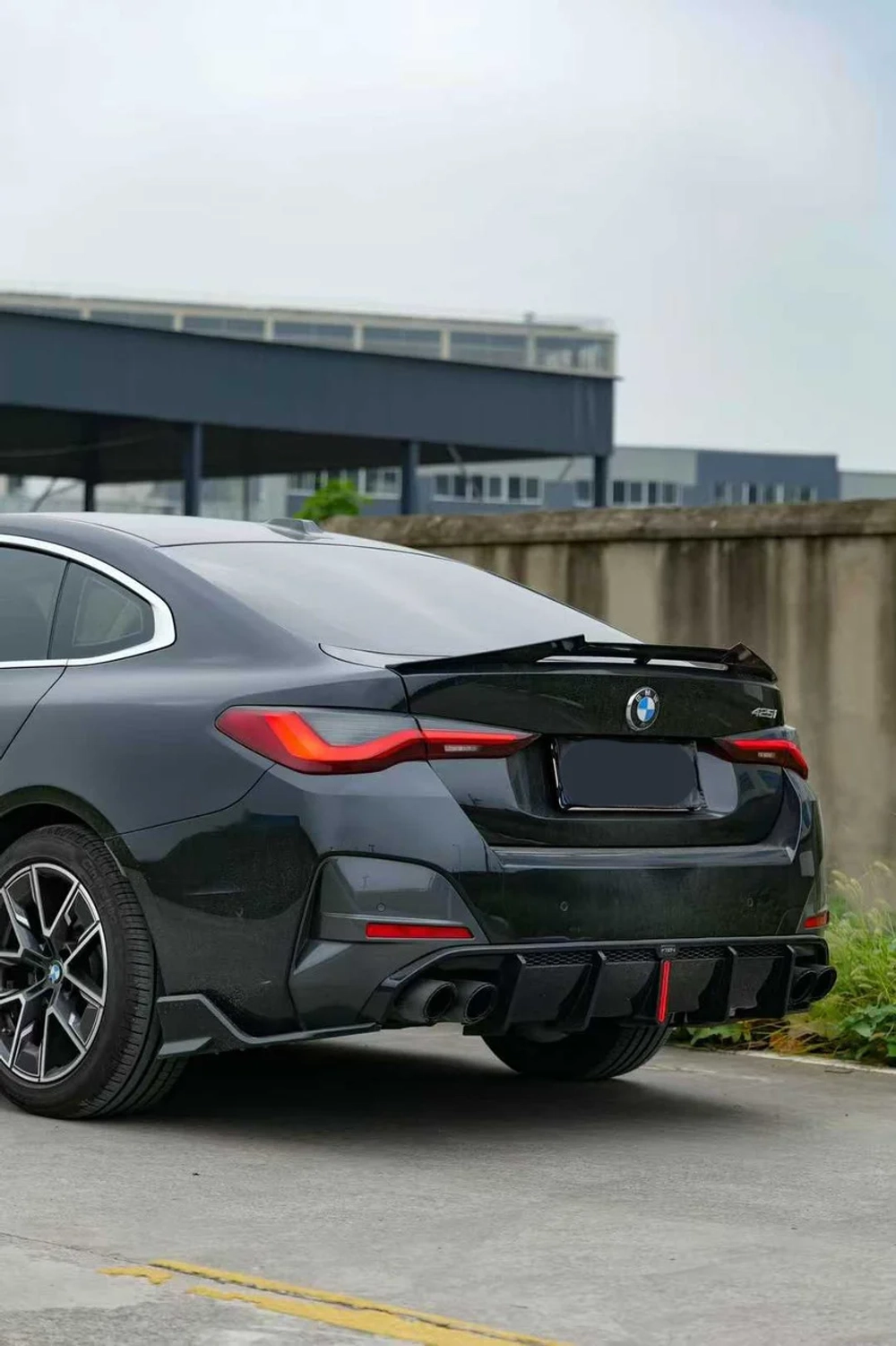 Обвес для BMW 4 серии G26 2020-2027+ БМВ Губа и диффузор