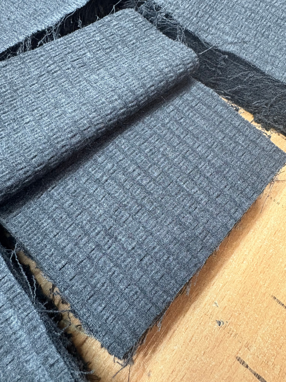 Вафля /серая / тонкая ткань /