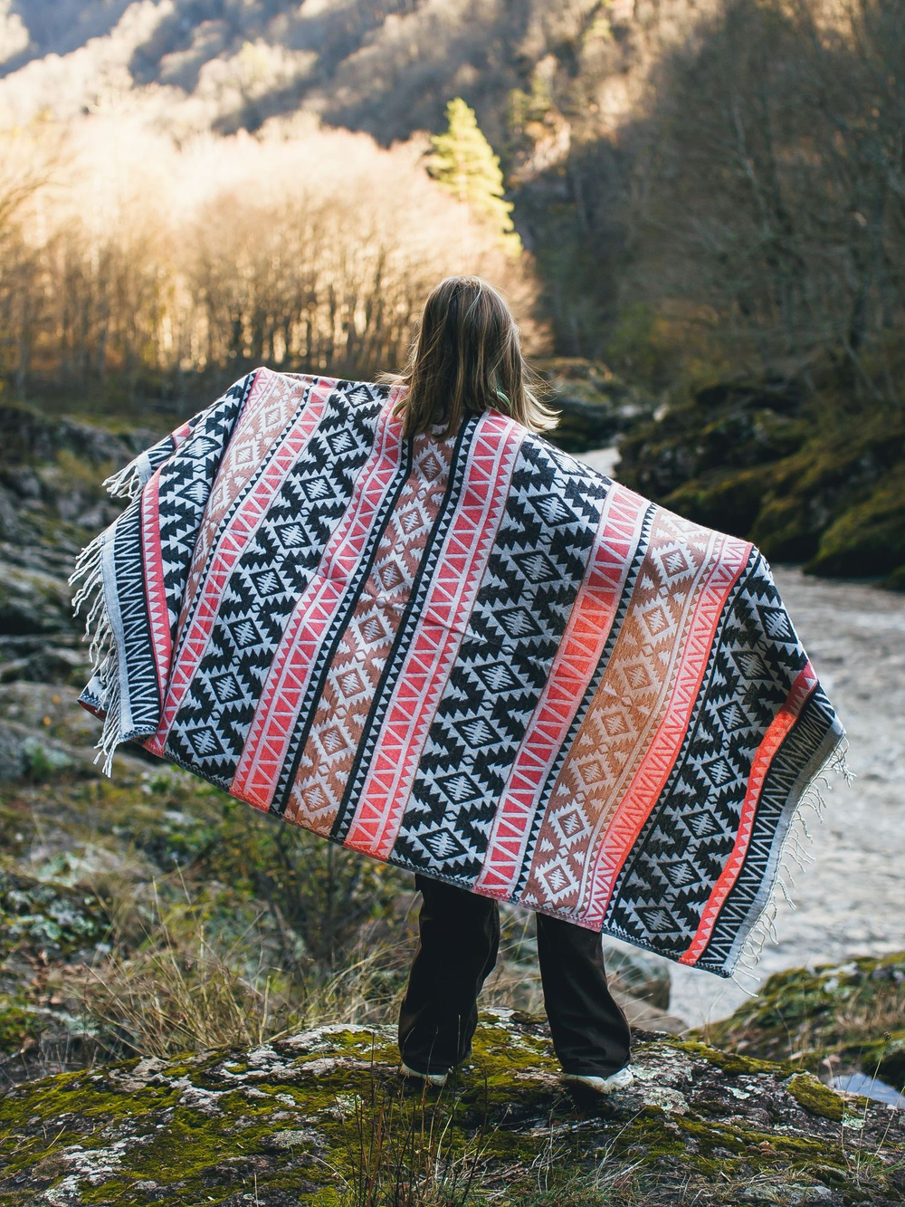 Шарф теплый с орнаментом Сканди